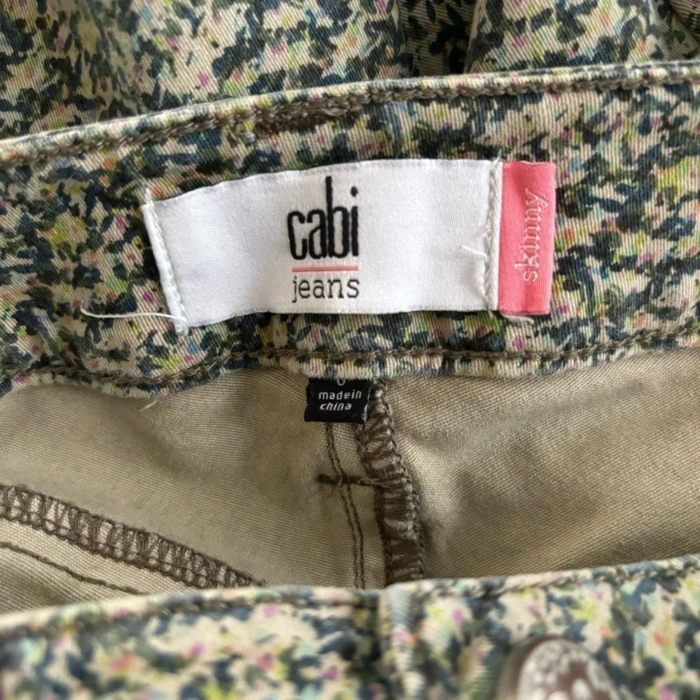 Cabi Abstract Floral Print Jeans Green Size 0